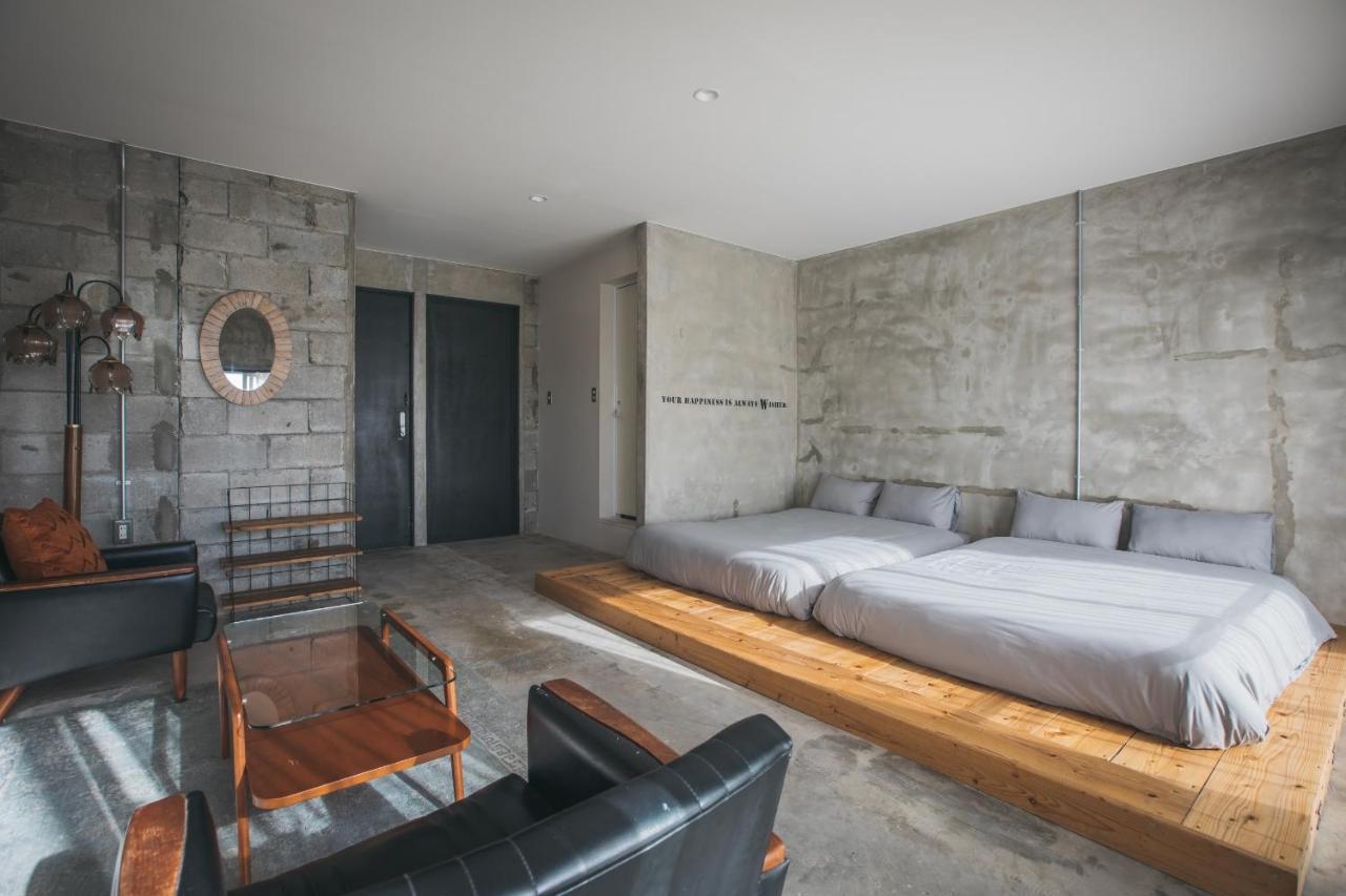 Yanbaru Hostel Kunigami Екстер'єр фото